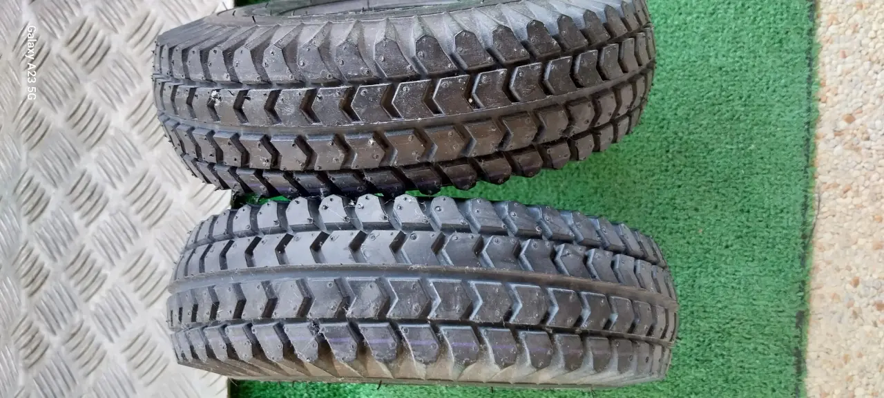 Bandes de roulement pour fauteuil roulant électrique Vermeiren F3