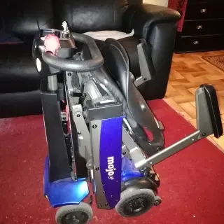 fauteuil roulant électrique pliant