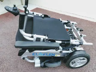 Fauteuil roulant électrique pliable ELOFLEX L – quasi neuf